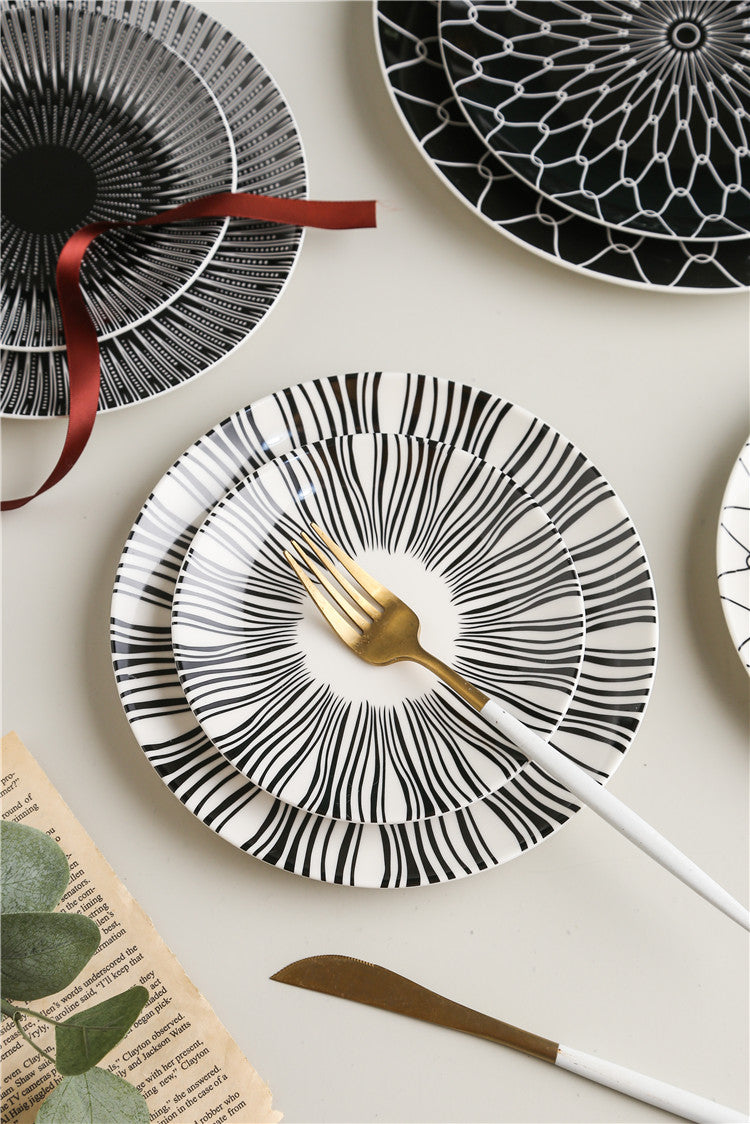 Black Iris Plate